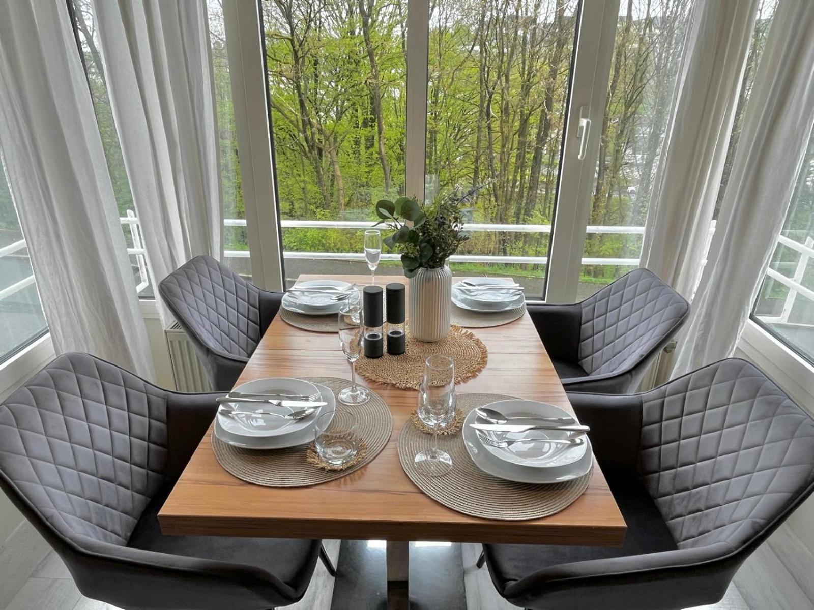 Ruhige & Zentrale Ferienwohnung Halver ภายนอก รูปภาพ